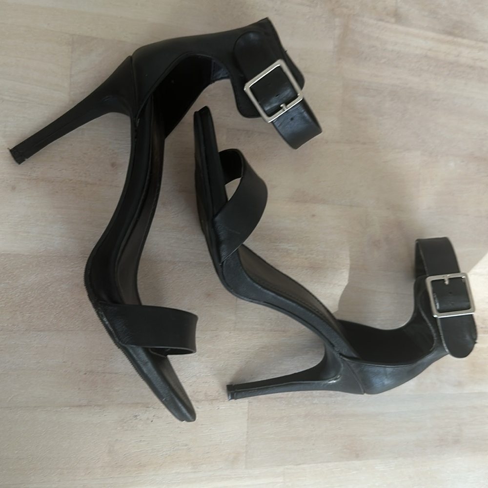 Candie’s Heels Size 7.5